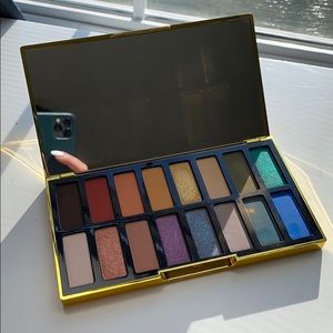 LE Kat Von D 10 Year Anniversary Palette